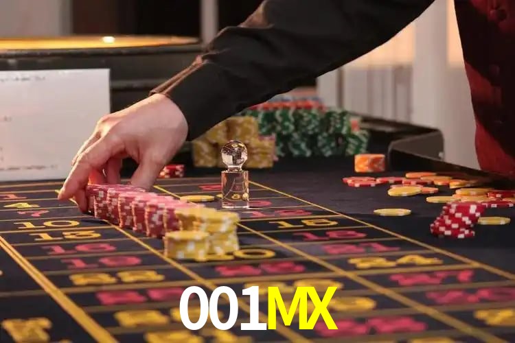 Escena dinámica inspirada en casino con iluminación 001MX, cartas, fichas e íconos de juegos digitales en un espacio moderno de juegos.